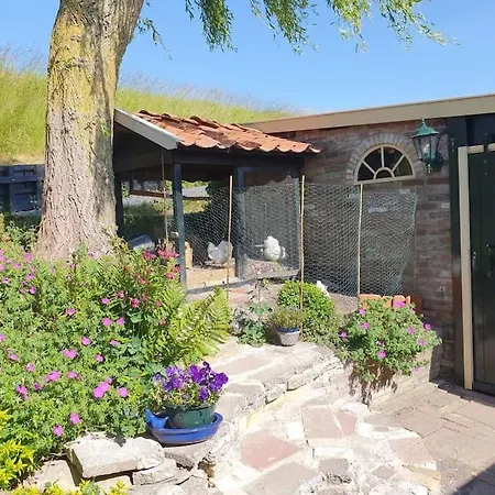 Idyllic Country House To Ijsselmeer Wervershoof
