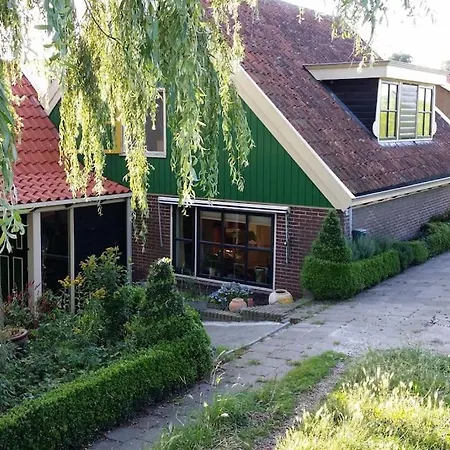 Idyllic Country House To Ijsselmeer